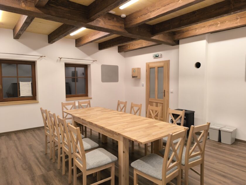 Rekonstrukce skautské klubovny ve Verměřovicích