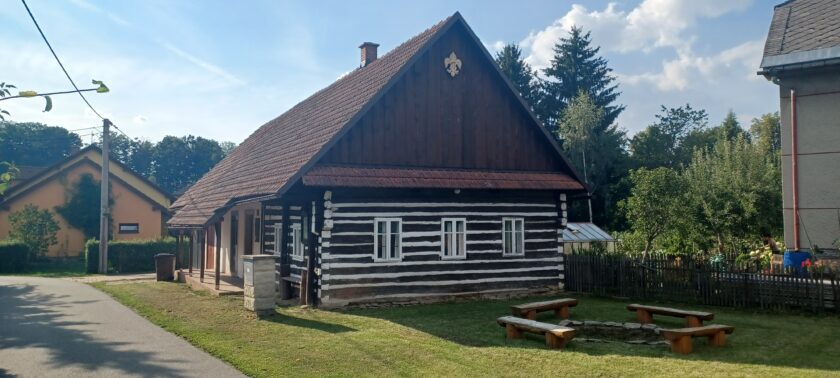 Rekonstrukce skautské klubovny ve Verměřovicích