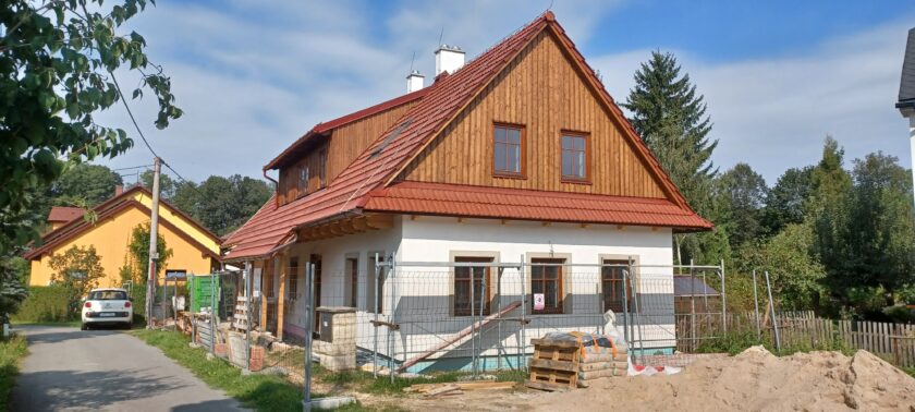 Rekonstrukce skautské klubovny ve Verměřovicích